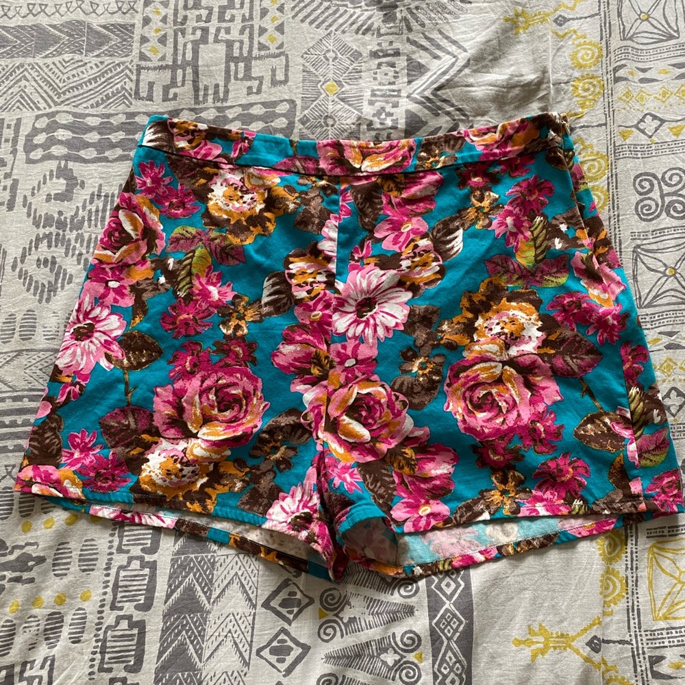 Beach Bash Pin Up High Waisted Shorts 4XL